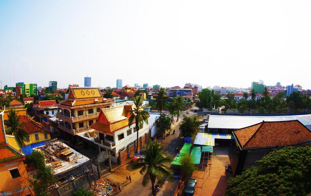 Cyclo Hotel-Bar-Restaurant Phnom Penh Exteriör bild