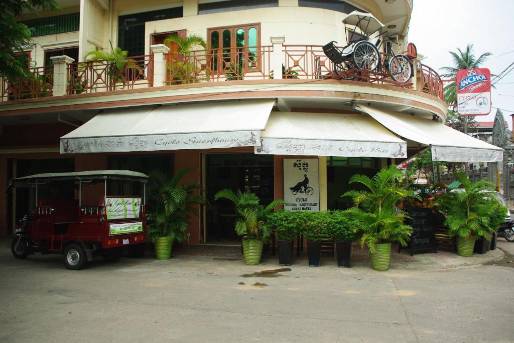 Cyclo Hotel-Bar-Restaurant Phnom Penh Exteriör bild